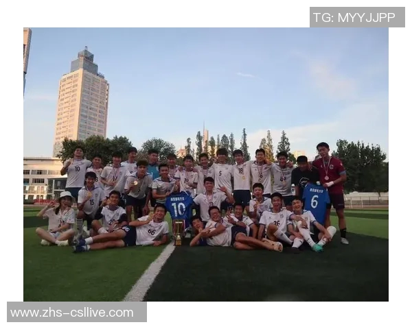 足球中心引领全球足球发展新潮流助力青少年成长与职业化进程