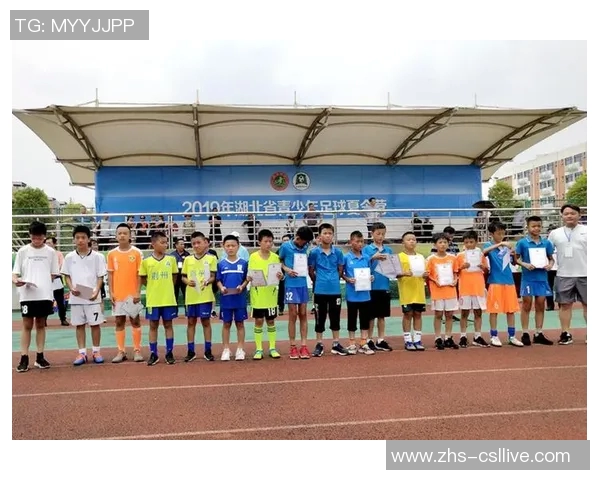 航海日志足球:在海洋与绿茵场上追逐梦想与荣耀的旅程